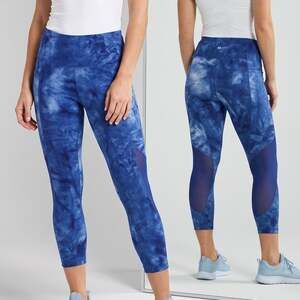 ABS Women’s Blue Tie Dye Leggings Elastic Waist Size Large Athletic Crop Capri